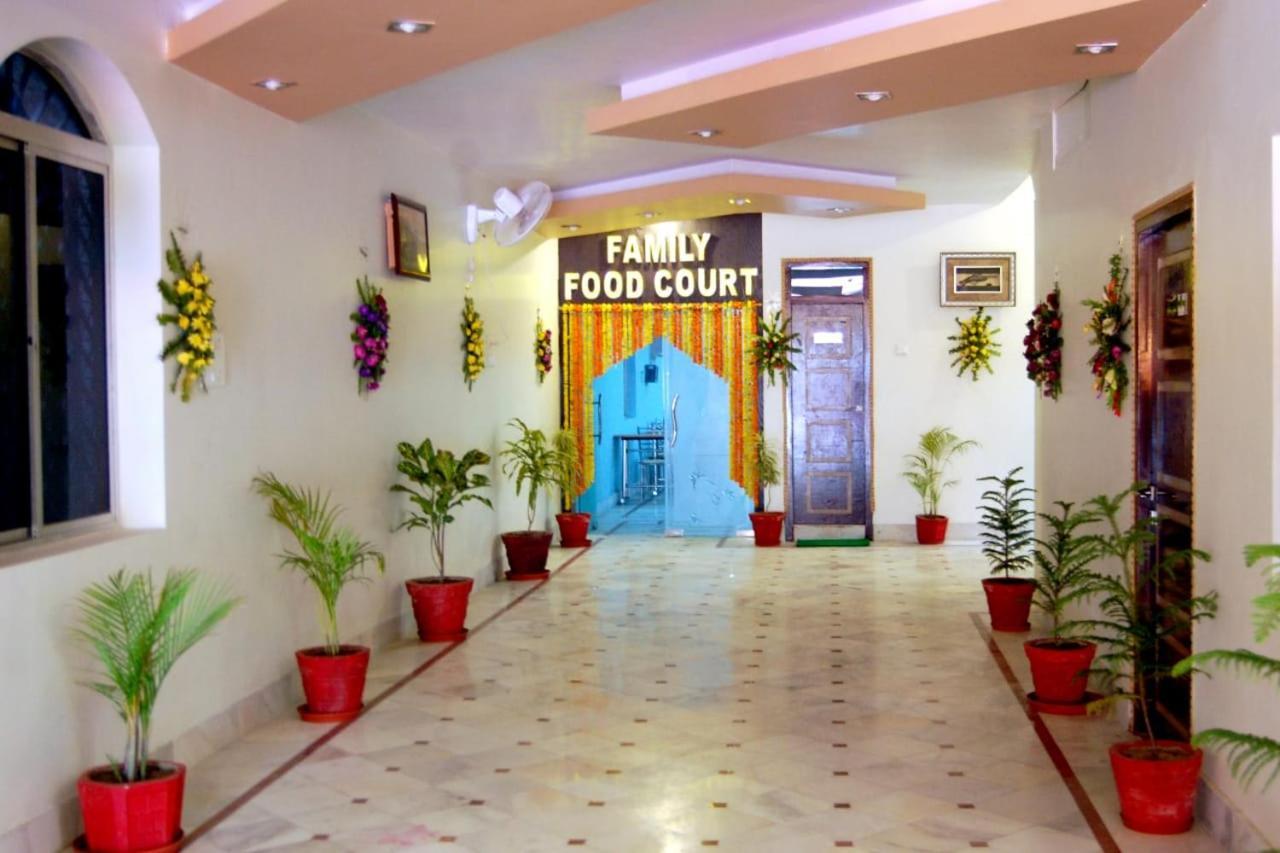 Rohit International By Wb Inn Sasaram Esterno foto